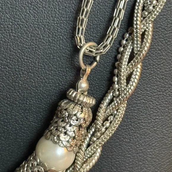 Silver Tone Chain and Faux Pearl layered Necklace with Organic Design - Picture 7 of 15